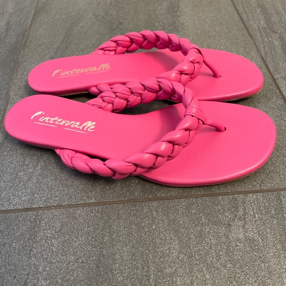 New without tags and never worn pink L’intervalle sandals - Picture 3 of 4
